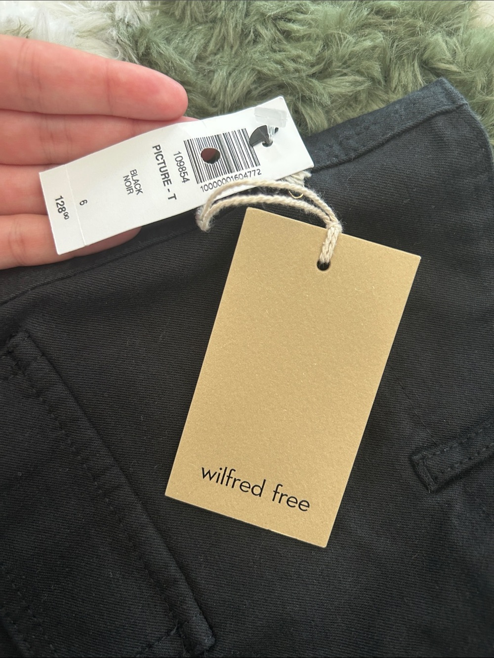 ✨🖤Wilfred Black Cargo Pocket Pants - Picture 3 of 4